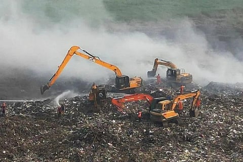 Smoke erupting from Brahmapuram dumpyard
