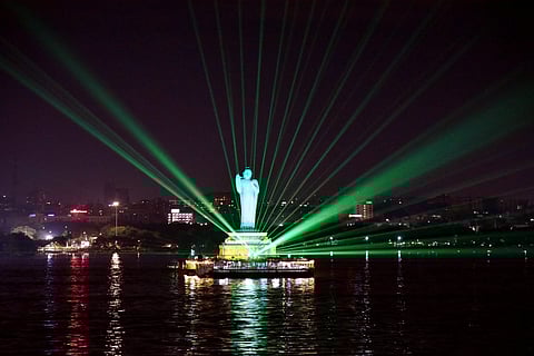 Buddha statue in Hussain Sagar: Hyderabad's ORR, Tank Bund to be closed on NYE among other traffic restrictions