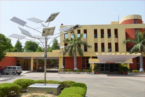 Govt to privatise Central Electronics, invites bid for 100% stake