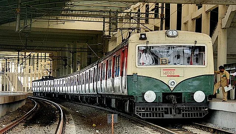 A Chennai Beach bound MRTS train.