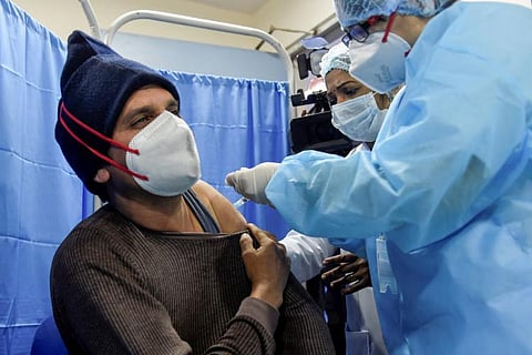 COVID vaccine being adminitered in Bengaluru