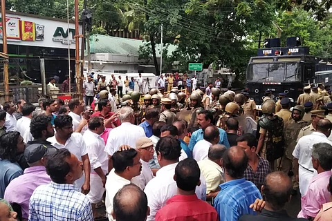 Police resort to lathicharge as protest march by CPI in Kochi turns violent