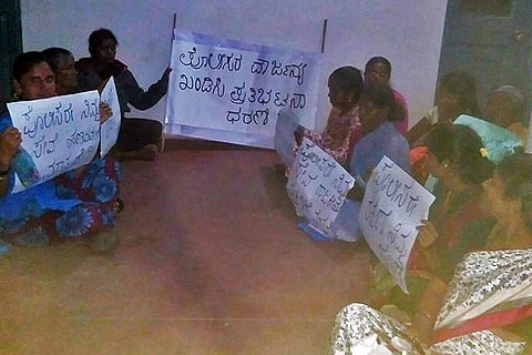 ‘They ignore our complaints, abuse us’: Channapatna women protest police apathy
