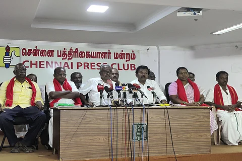 Press meet held by the Chennai Small Vendors Association on April 25