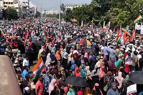 Thousands converge at Chennai’s Wallajah Road to protest CAA-NRC-NPR