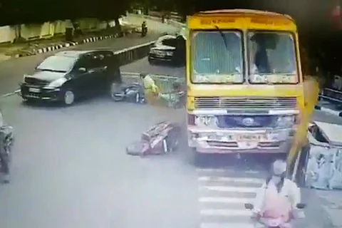 Video: Tanker lorry slams into Chennai motorists, 4-year-old killed