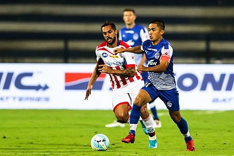 Sunil Chhetri double takes Bengaluru FC back to top of ISL table
