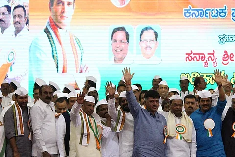 K'taka Congress MLAs moved to resort near Bengaluru, BJP MLAs stay back in Gurugram