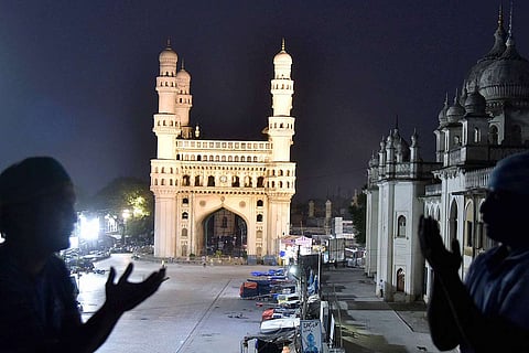 Stalls shut, Charminar deserted: Hyderabad ushers in Ramzan amid COVID-19 lockdown