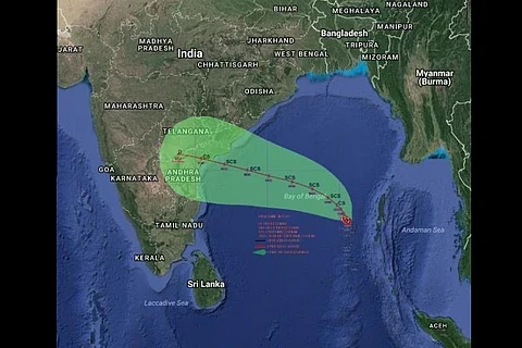 Rainfall expected over Andhra coast, as Cyclone Vardah begins moving towards state