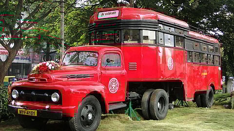 KSRTC serves up a slice of nostalgia, showcases Independence era bus