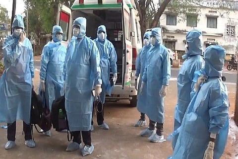 COVID-19: Containment zone in Telangana district after DSP and cook test positive