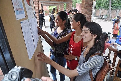 DU colleges drop admission cut-offs fraction below 100 per cent, Twitterati have a field day