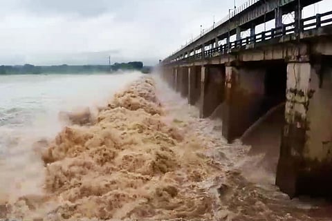 Godavari flooding 2020