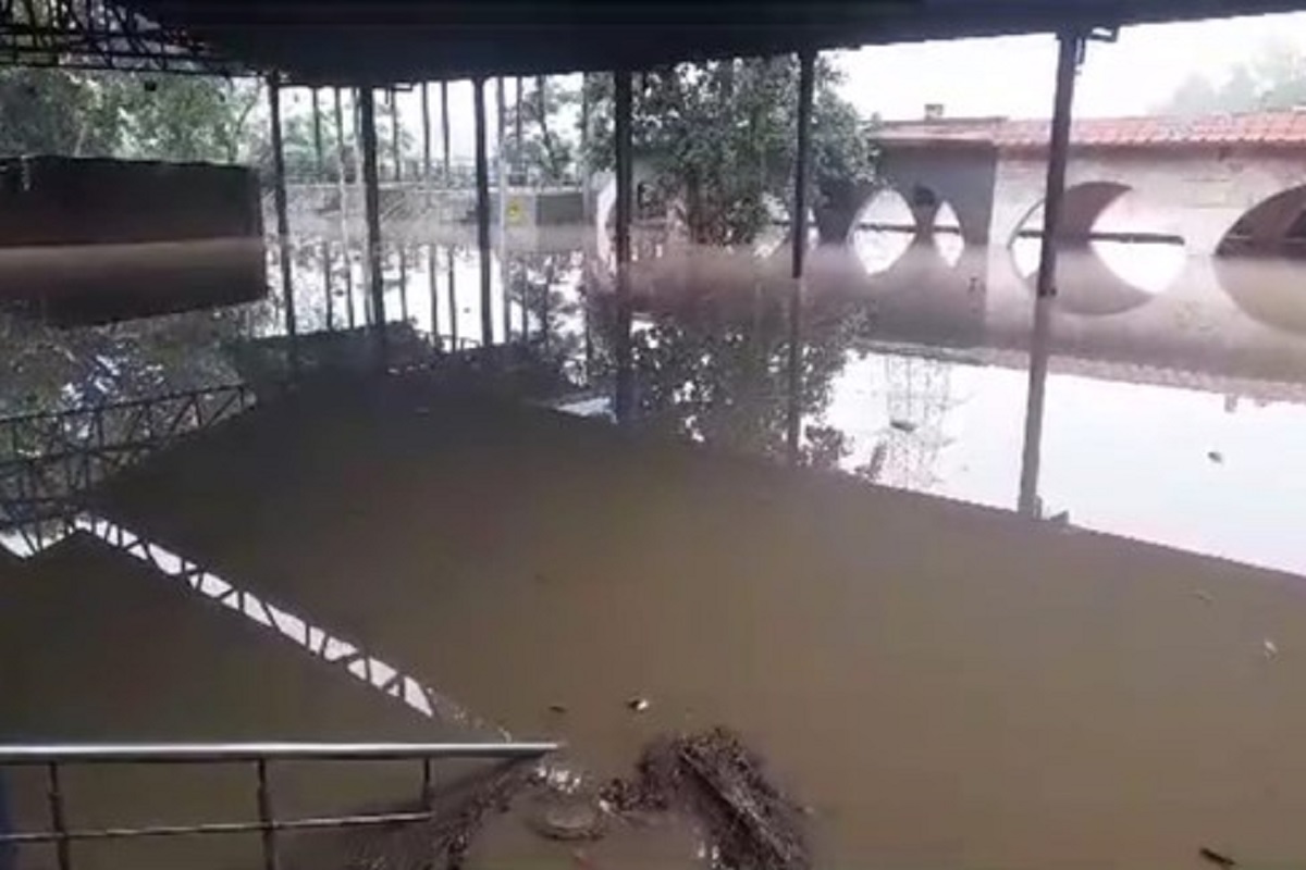 An image of a flooded area in Delhi