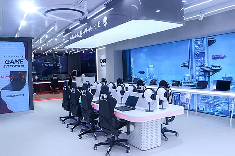 Dell and Alienware gaming experience store
