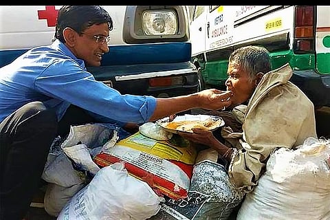 'Two rotis and no one sleeps hungry': Hyderabad man's campaign completes a year