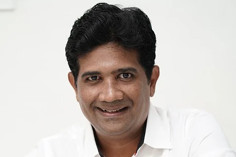 Dr Ezhilan