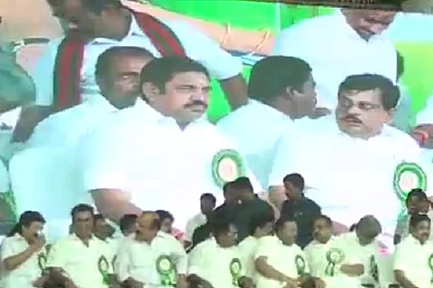 AIADMK MLAs fight over chair on dais at Tirupur event, CM Edappadi plays peacenik