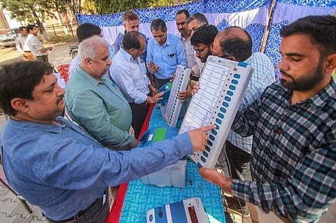 EC announces re-poll in 13 polling booths in Tamil Nadu