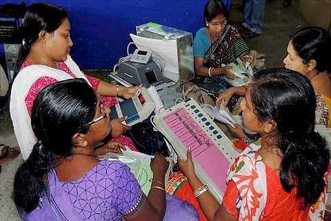 New 'tamper-detect' EVMs to be used in 2019 polls: Chief Election Commissioner