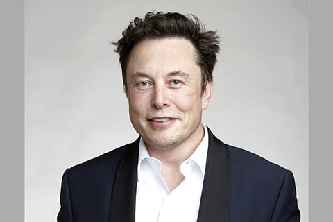 Elon Musk Tesla CEO offers to buy Twitter