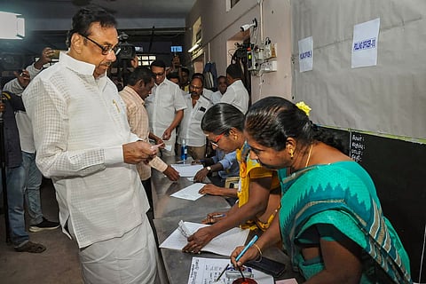 EVKS Elangovan at Erode