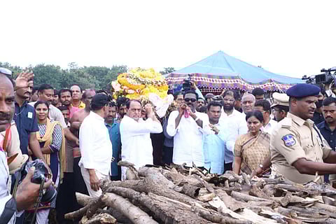 Funeral of Telangana Forest officer Ch Srinivasa Rao