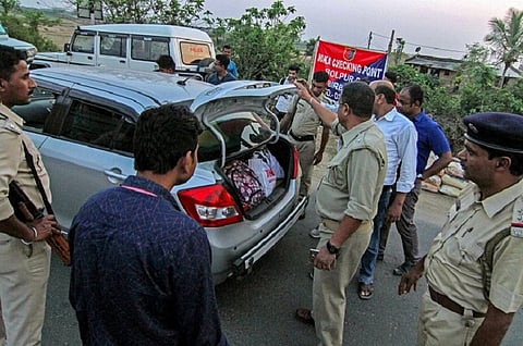 EC flying squad seizes 270 voter ID cards reportedly from DMK men