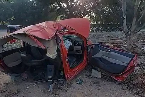 3 killed in Hyderabad’s Gachibowli after their car hits tree, shatters into pieces
