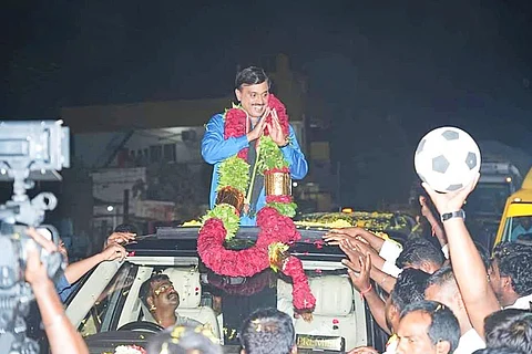 Gali Janardhana Reddy on campaign trail