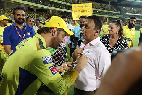 Gavaskar on taking Dhoni's autograph on his shirt