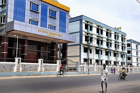 3 deaths at Madurai Rajaji hospital, families say ventilators stopped due to power cut