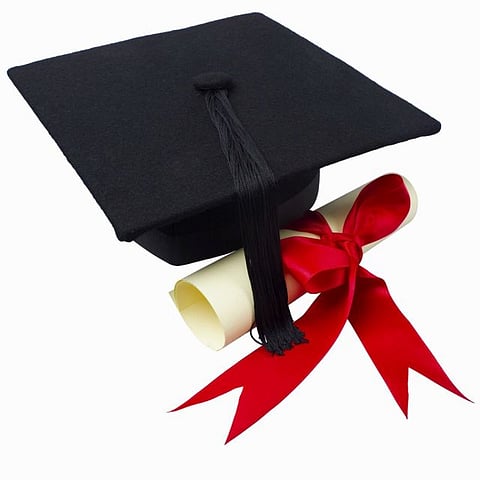 Protesting Osmania students baton-charged, some injured