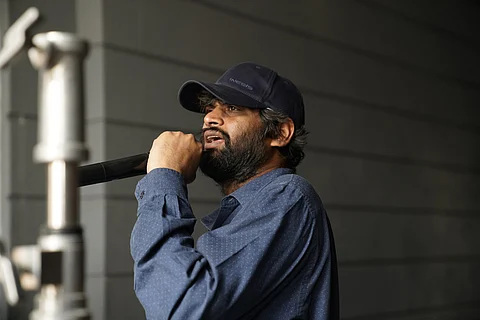 H Vinoth