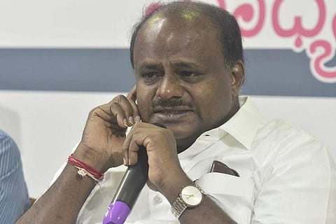 ‘Mallikarjun Kharge should have become Karnataka CM long ago’: HDK stirs row