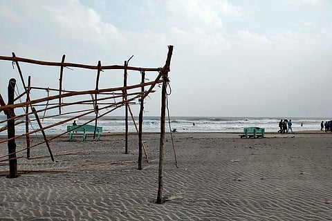 At Hamsaladeevi