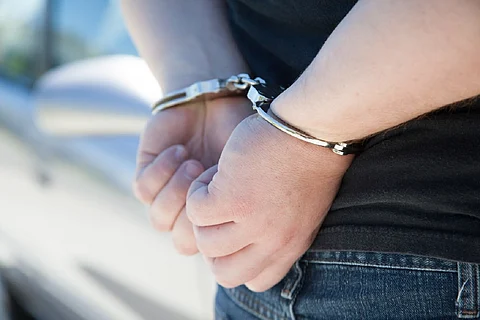 Handcuff