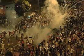 Hundreds of protesters clash with police in Hong Kong; demand democratic elections