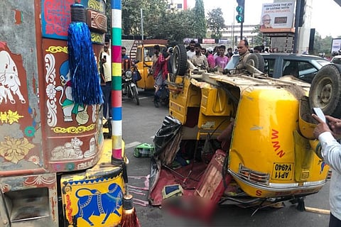 Hyderabad schoolboy killed as lorry rams into autorickshaw