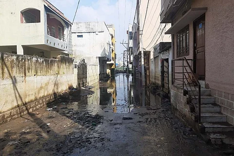 Water on the streets of Nadeem colony