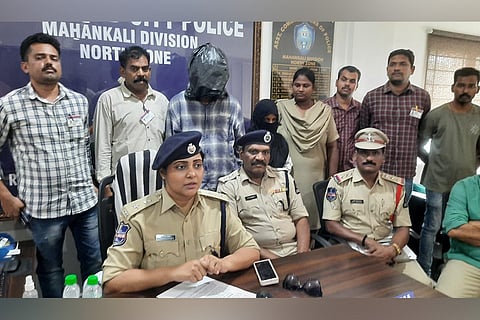 Hyderabad cops during a press conference after nabbing the accused in kidnapping case