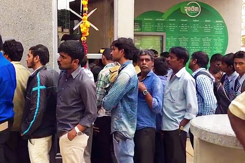 Day 1 of Indira Canteen: Bengalureans disappointed with hours of waiting for food