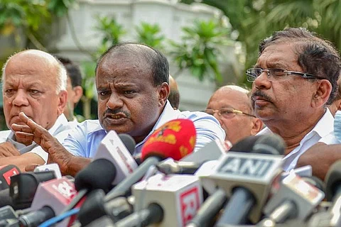 Campaigning heats up for bye-polls in K'taka, Cong-JD(S) square off against BJP