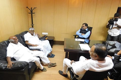 JD(S) seeks 12 seats for LS polls, Cong says allocation will be based on winnability