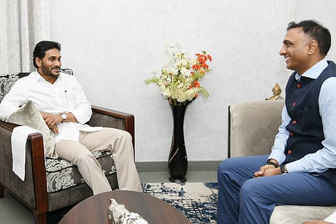 Flipkart CEO meets Andhra CM Jagan, invited to invest in Vizag