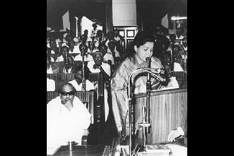 Despite ideological differences, hope Jayalalithaa recovers soon, says Karunanidhi