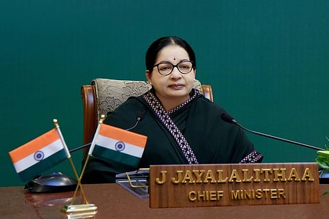 Jayalalithaa advised to stay a few more days in Apollo for 'recuperative treatment' 