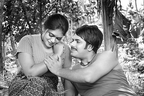 Nikhil Joy and Fessy as Jayan and Seema