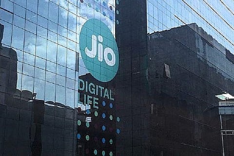 Reliance Jio to offer broadband-landline-TV combo for Rs 600 a month: Livemint report